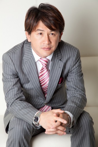 高　興和